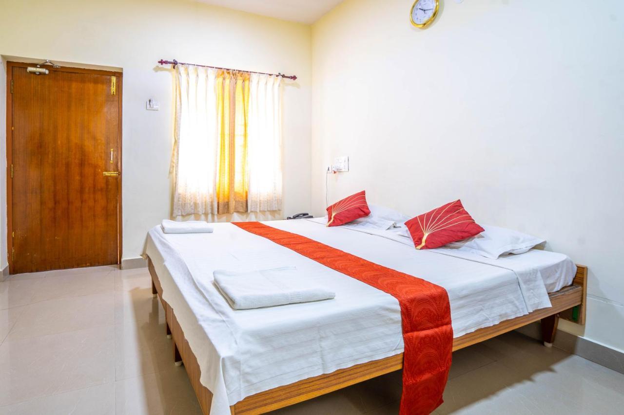 Hotel Tamilnadu - Thirukadaiyur Tirukkadaiyur Luaran gambar